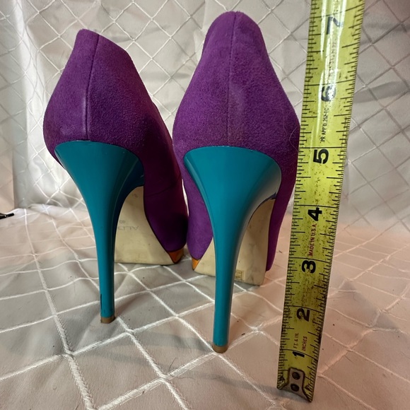 Aldo Purple Suede Platform Heels, size 40 - Picture 6 of 13